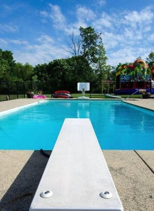 2-Acre Highland Park Retreat With Heated Pool ~ 5*ヴィラ エクステリア 写真